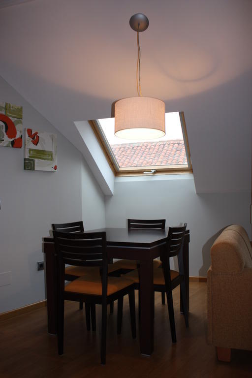 Apartamento La Cenicienta Catedral Леон Номер фото