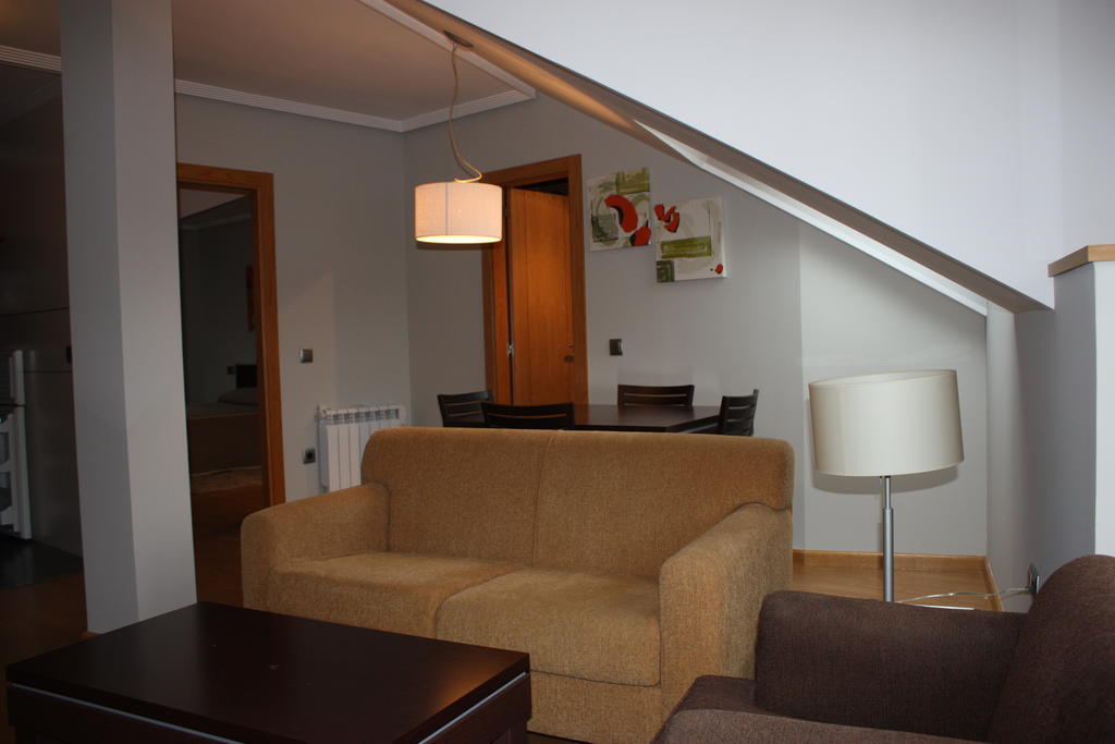 Apartamento La Cenicienta Catedral Леон Номер фото