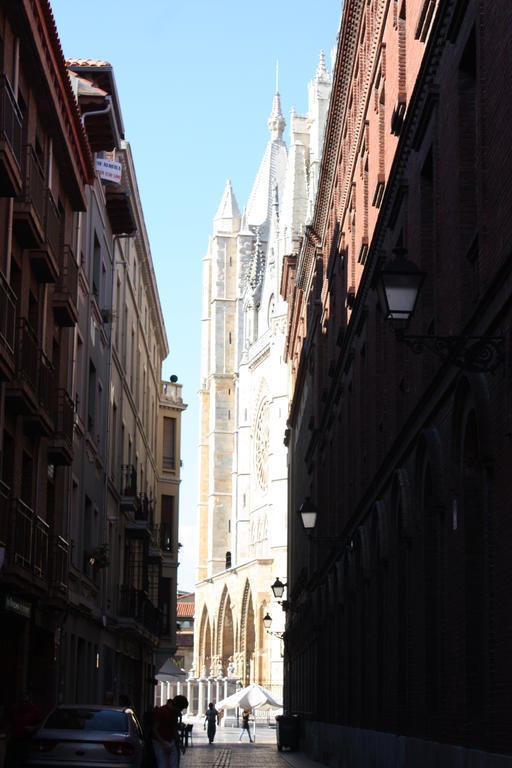Apartamento La Cenicienta Catedral Леон Номер фото